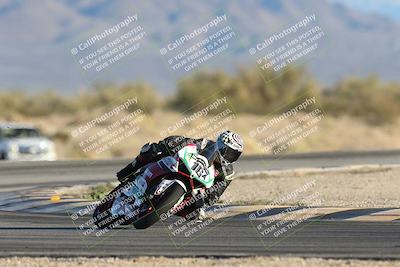 media/Dec-07-2025-CVMA (Sun) [[3e7d2de5dc]]/Race 16-Formula Middleweight/